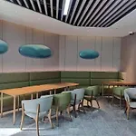 Ji Hotel Shanghai Pudong Airport Zhuqiao